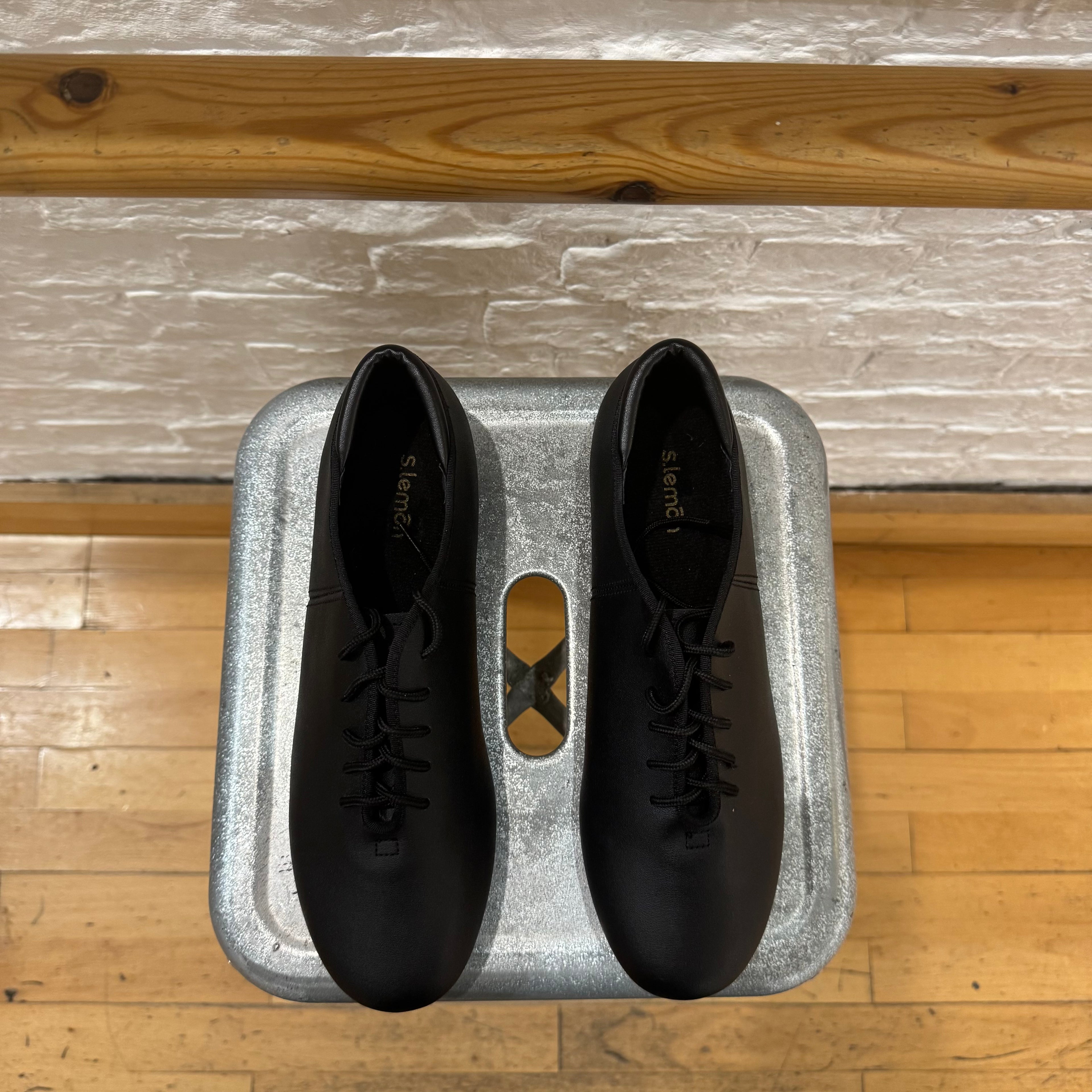 PRE-LOVED s.lemon Black PU Faux Leather Oxford Tap Shoes Full Sole - EU 42