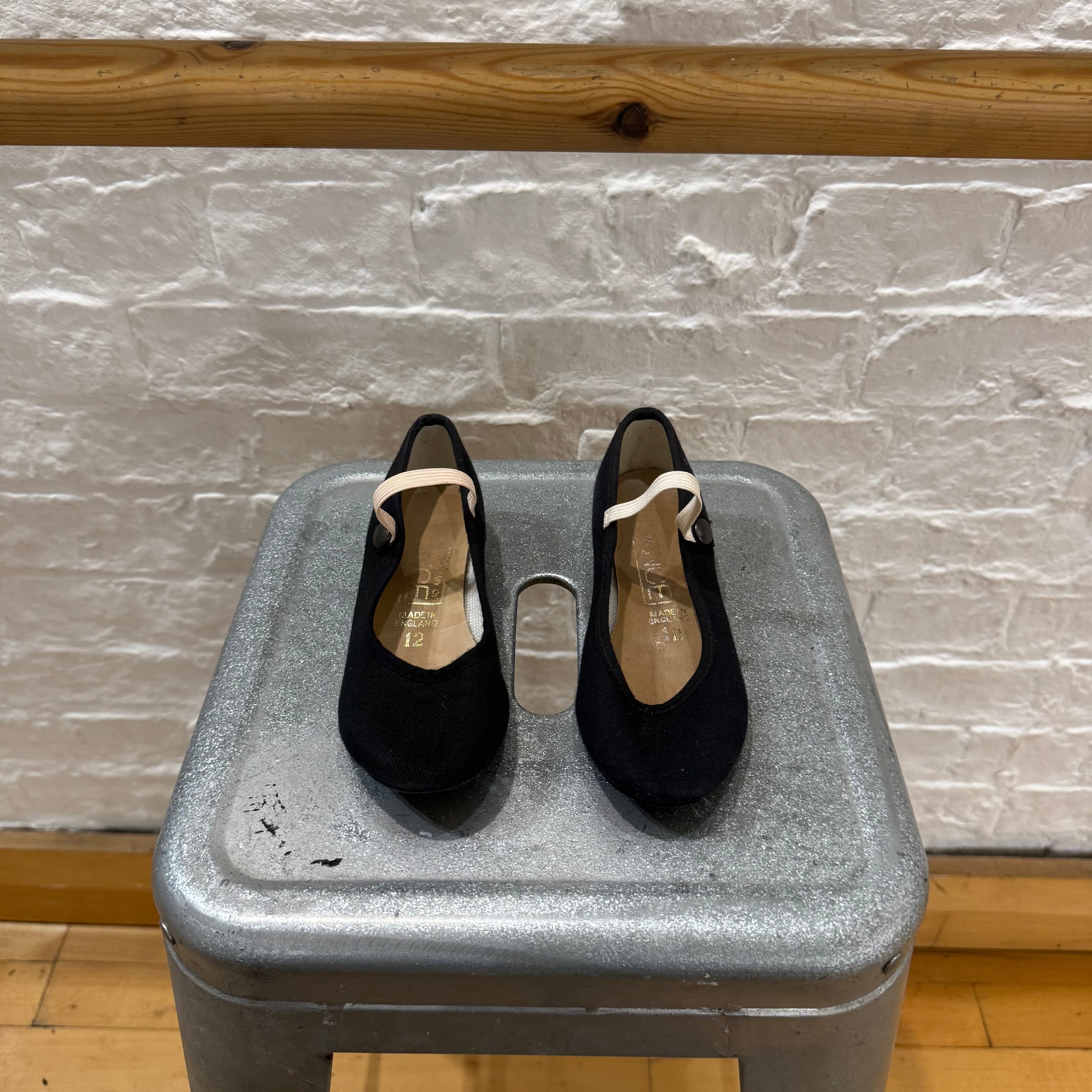 PRE-LOVED Katz RAD Character Low Heel Syllabus Dance Shoes EU 29 / UK C12